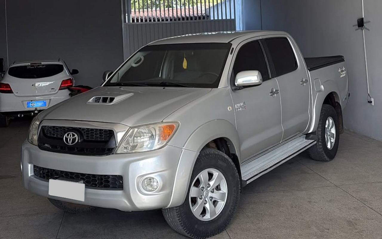 Toyota Hilux CD SRV 4X4 3.0 2006