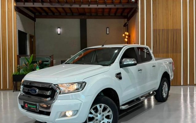 imagem-https://www.socarrao.com.br/sc-vehicle-images-prod/2664594/1784140906202-vehicle_image_1784140811_e1ef614ba29ece077db1fc50c2789085.jpeg