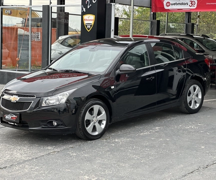 Chevrolet Cruze 2012 Preto — foto 1 de 3