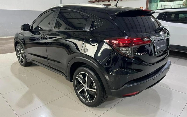 imagem-https://www.socarrao.com.br/sc-vehicle-images-prod/2666266/1786467546091-8281858_1_B_0023ae83c7.jpeg