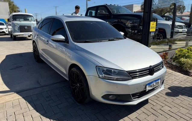 imagem-https://www.socarrao.com.br/sc-vehicle-images-prod/2666525/1785271469134-8265555_0_B_cabea298d2.jpeg