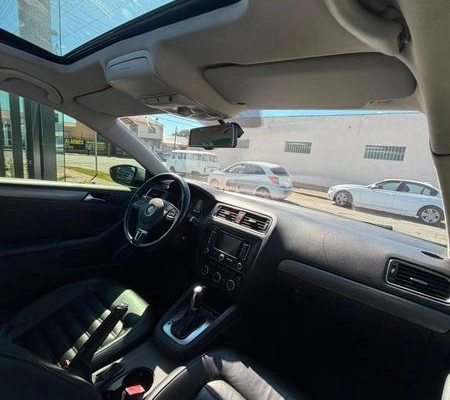 imagem-https://www.socarrao.com.br/sc-vehicle-images-prod/2666525/1785271469134-8265555_3_B_e70110386b.jpeg