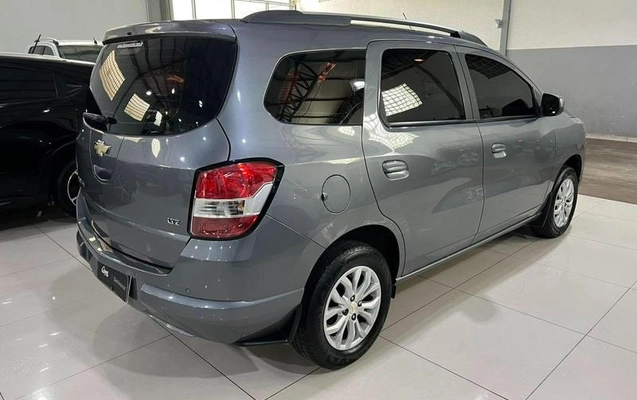 imagem-https://www.socarrao.com.br/sc-vehicle-images-prod/2666923/1784145065887-8279423_2_B_ef6d3acb14.jpeg