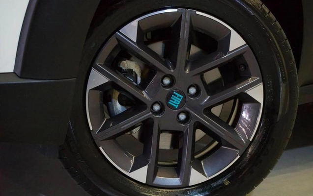 imagem-https://www.socarrao.com.br/sc-vehicle-images-prod/2667135/1784922713012-8283659_17_B_bbfd01f8f6.jpeg