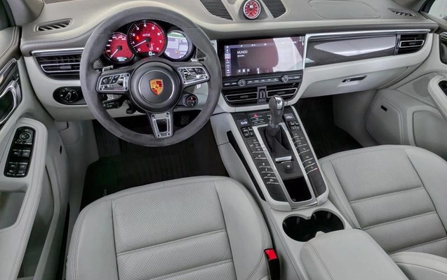 imagem-https://www.socarrao.com.br/sc-vehicle-images-prod/2667218/1788179001118-8275921_15_B_4dfa130745.jpeg