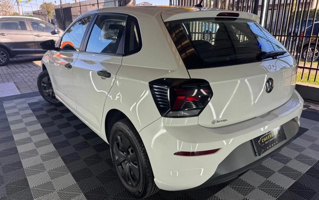 imagem-https://www.socarrao.com.br/sc-vehicle-images-prod/2667275/1789391291427-8280080_1_B_0842d3f5ab.jpeg
