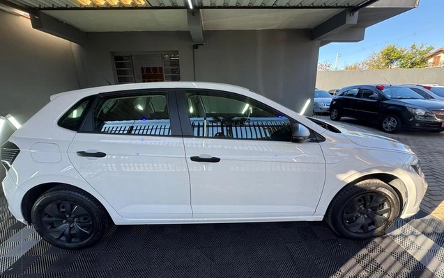 imagem-https://www.socarrao.com.br/sc-vehicle-images-prod/2667275/1789391291448-8280080_15_B_3ea366366b.jpeg
