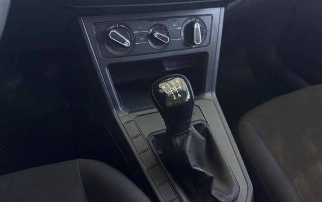 imagem-https://www.socarrao.com.br/sc-vehicle-images-prod/2667275/1789391291450-8280080_17_B_5b94c4290e.jpeg