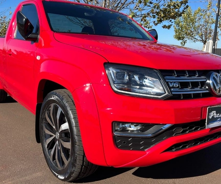 Volkswagen Amarok 2018 Vermelho — foto 1 de 3