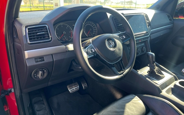 imagem-https://www.socarrao.com.br/sc-vehicle-images-prod/2667276/1784145689459-ZmJkNzVmZWItMTgzZS00MmRkLThlMDUtYzVhZGYzY2Y3MzZjLmpwZw.jpg