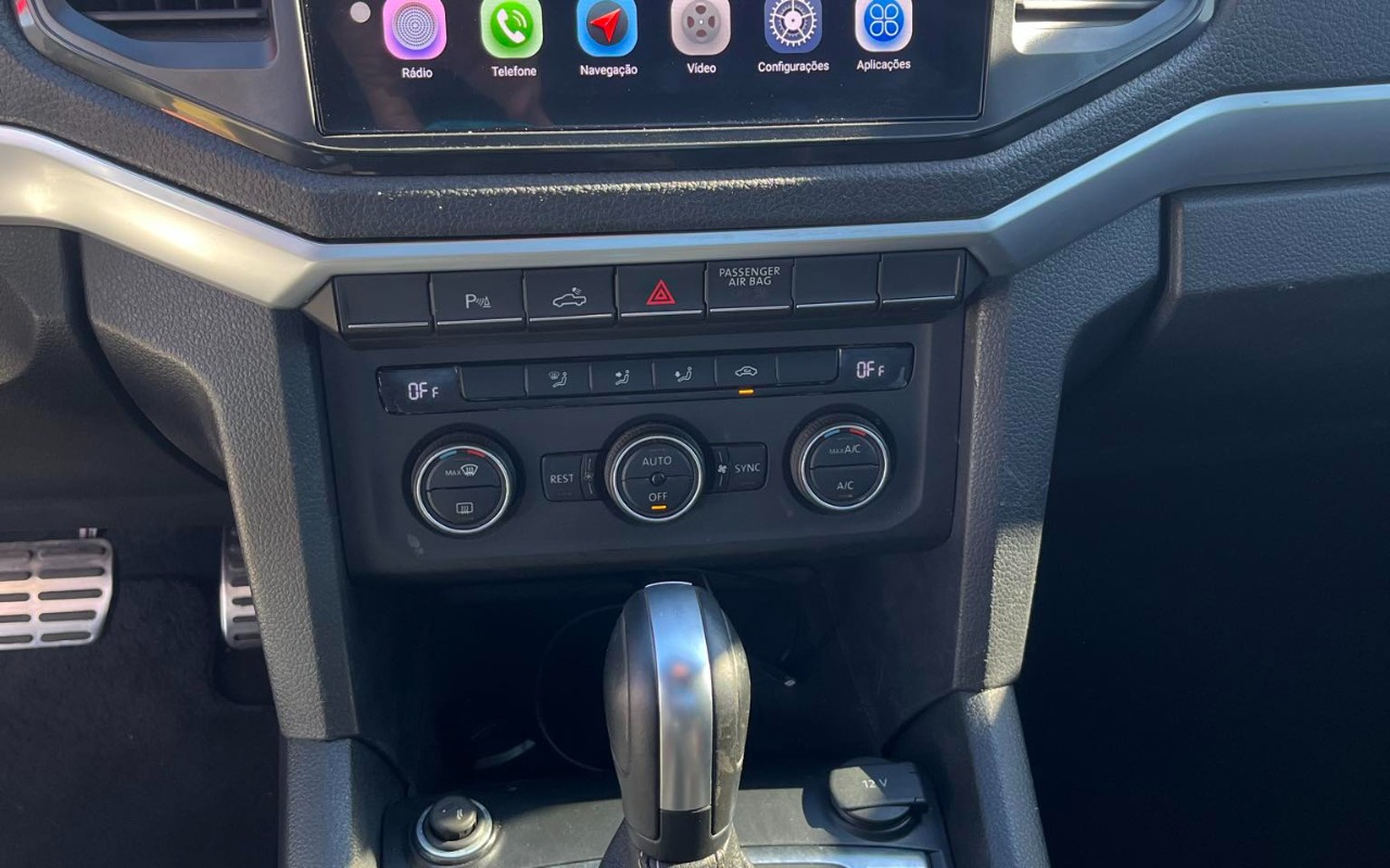 imagem-https://www.socarrao.com.br/sc-vehicle-images-prod/2667276/1784145689744-YzgzYzM5ZjYtNTZmYS00NzliLWFhMWMtYTA1MjljYTgwMTRhLmpwZw.jpg