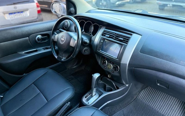 imagem-https://www.socarrao.com.br/sc-vehicle-images-prod/2667312/1787942799623-8246613_10_B_69f85caff7.jpeg