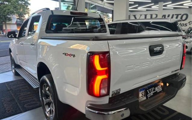 imagem-https://www.socarrao.com.br/sc-vehicle-images-prod/2667366/1784145970782-2_012635.jpg