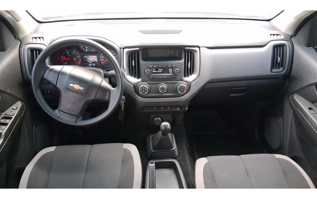 imagem-https://www.socarrao.com.br/sc-vehicle-images-prod/2667632/1784146406362-5_044744.jpg
