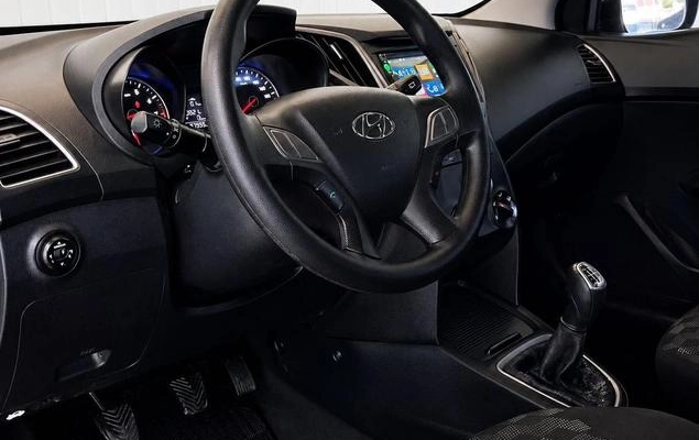 imagem-https://www.socarrao.com.br/sc-vehicle-images-prod/2667787/1784663726615-8283751_7_B_7eb0aea4cb.jpeg