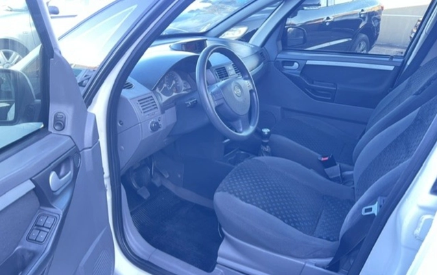 imagem-https://www.socarrao.com.br/sc-vehicle-images-prod/2667909/1784146804019-NmJlOWNlYmMtNWM3Zi00ODYyLWFiNGQtY2I4NzVjYjVlNmM2LmpwZw.jpg