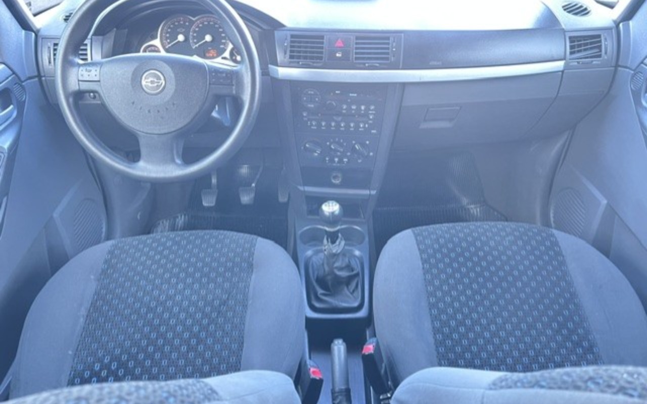 imagem-https://www.socarrao.com.br/sc-vehicle-images-prod/2667909/1784146804364-MTJlNjZmM2YtNDkyYS00ZTAwLWFjMmUtMTRmMDZjOGU4MzEzLmpwZw.jpg