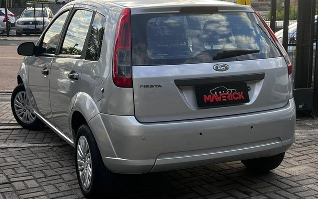 imagem-https://www.socarrao.com.br/sc-vehicle-images-prod/2668/1789674059890-7505809_4_B_10f9ef9bc7.jpeg