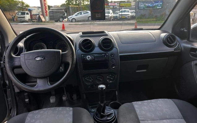 imagem-https://www.socarrao.com.br/sc-vehicle-images-prod/2668/1789674059899-7505809_2_B_b597adcfda.jpeg