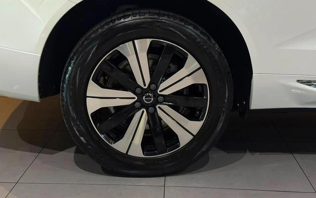 imagem-https://www.socarrao.com.br/sc-vehicle-images-prod/2668449/1789150392253-8215109_11_B_2a77d19a59.jpeg