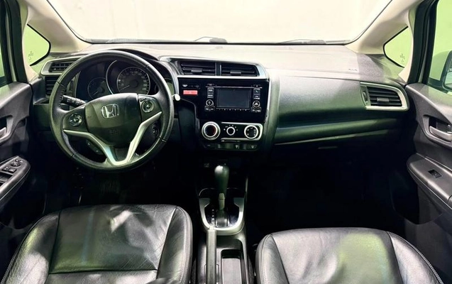 imagem-https://www.socarrao.com.br/sc-vehicle-images-prod/2668483/1788205829706-8283952_8_B_b6a8088edc.jpeg