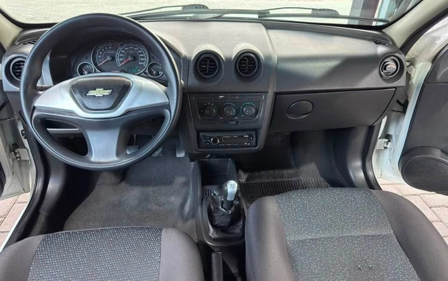 imagem-https://www.socarrao.com.br/sc-vehicle-images-prod/2668544/1784148123699-bfccad62-da7c-4237-9028-689564fca5b8.jpg
