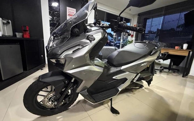 imagem-https://www.socarrao.com.br/sc-vehicle-images-prod/2668558/1789152061035-8264117_2_B_419df1c47a.jpeg