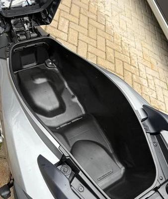 imagem-https://www.socarrao.com.br/sc-vehicle-images-prod/2668558/1789152061044-8264117_8_B_5b3e0b59cd.jpeg