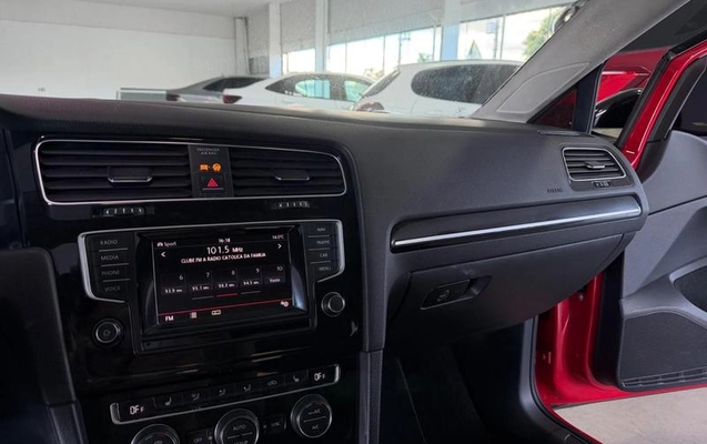 imagem-https://www.socarrao.com.br/sc-vehicle-images-prod/2668781/1788441933679-8239150_13_B_767c6125c3.jpeg