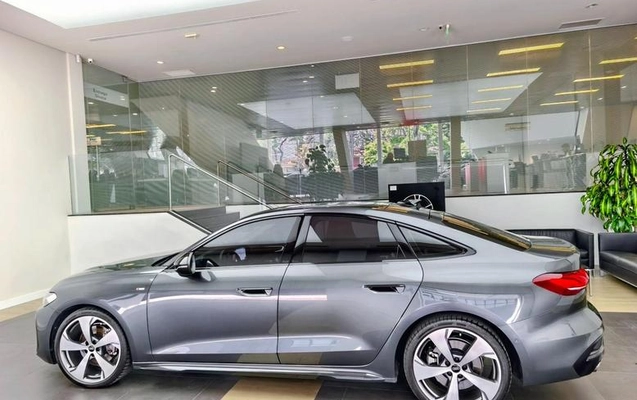 imagem-https://www.socarrao.com.br/sc-vehicle-images-prod/2668887/1788958757376-8280950_12_B_ad80c710d4.jpeg