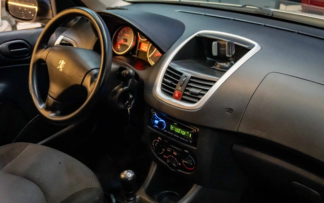 imagem-https://www.socarrao.com.br/sc-vehicle-images-prod/2670701/1784151593417-07eea61a-9a2a-4ebb-af3b-329da0a8414e.jpg