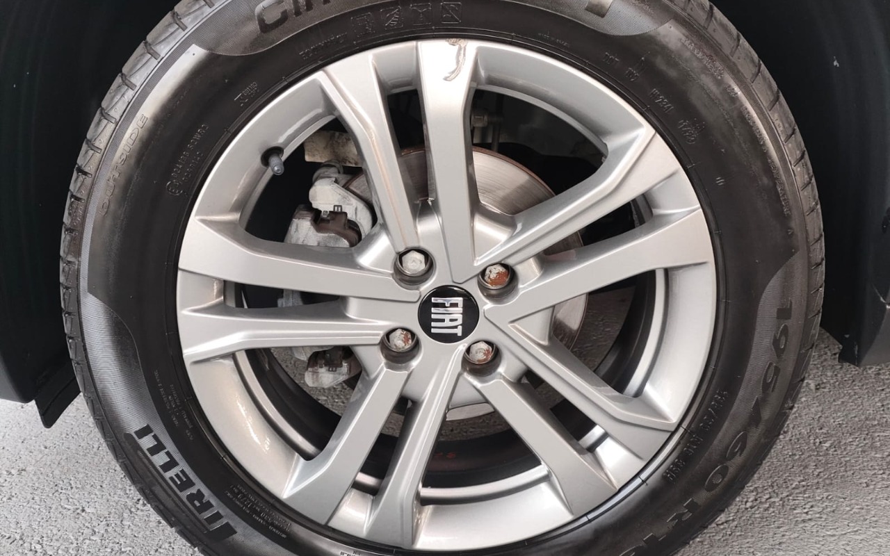 imagem-https://www.socarrao.com.br/sc-vehicle-images-prod/2673767/1784157648562-V2hhdHNBcHAgSW1hZ2UgMjAyNi0wNy0xNSBhdCAxOC4xMC4wOSAoMSkuanBlZw.jpeg