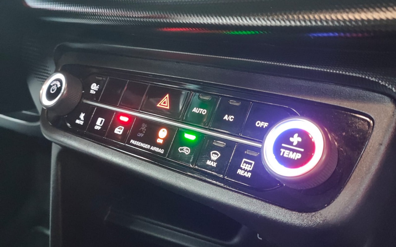 imagem-https://www.socarrao.com.br/sc-vehicle-images-prod/2673767/1784157649524-V2hhdHNBcHAgSW1hZ2UgMjAyNi0wNy0xNSBhdCAxOC4xMC4xNiAoMSkuanBlZw.jpeg