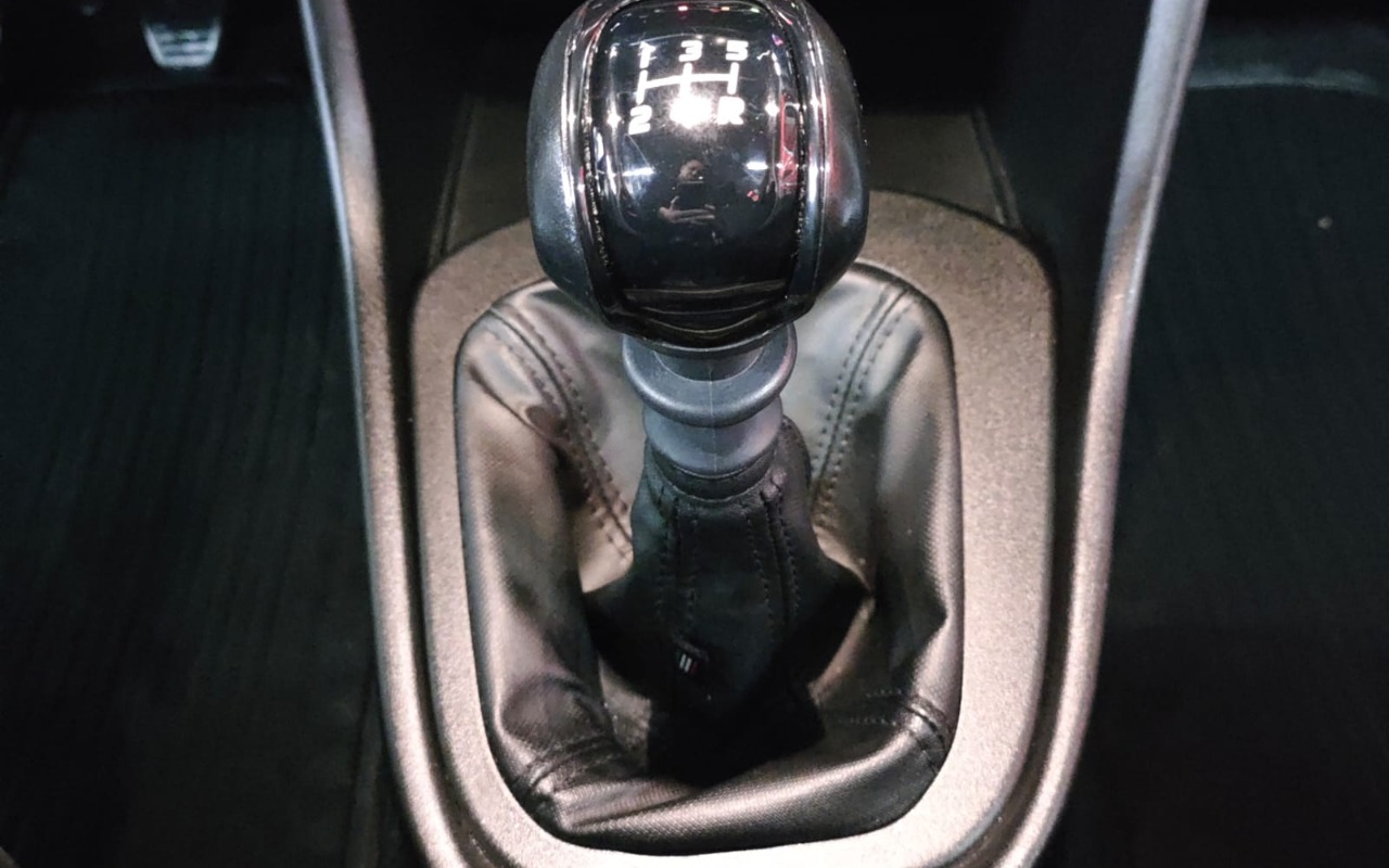 imagem-https://www.socarrao.com.br/sc-vehicle-images-prod/2673767/1784157649575-V2hhdHNBcHAgSW1hZ2UgMjAyNi0wNy0xNSBhdCAxOC4xMC4xNiAoMikuanBlZw.jpeg