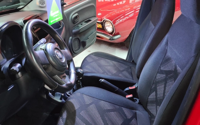 imagem-https://www.socarrao.com.br/sc-vehicle-images-prod/2676411/1784163442337-V2hhdHNBcHAgSW1hZ2UgMjAyNi0wNy0xNSBhdCAxOC4xMC4yOSAoMSkuanBlZw.jpeg