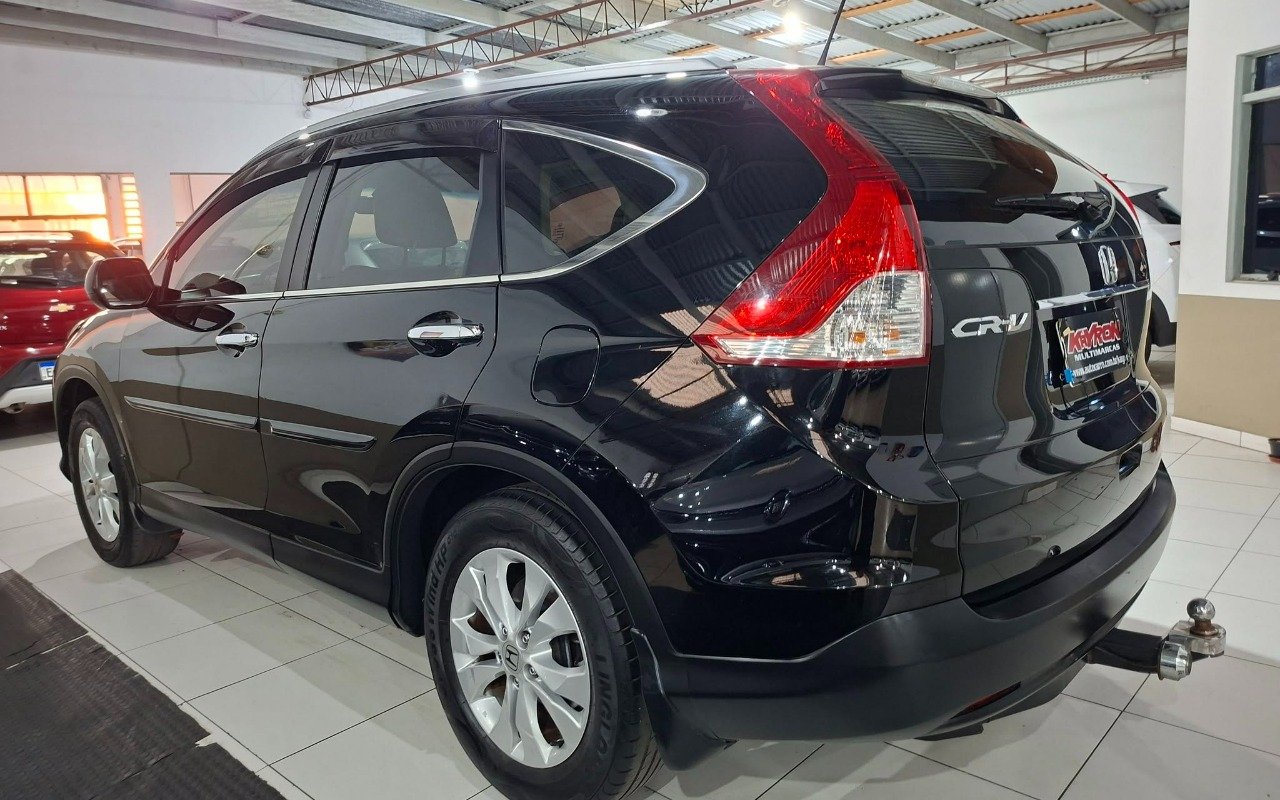imagem-https://www.socarrao.com.br/sc-vehicle-images-prod/2680327/1784170652301-My5qcGc.jpg