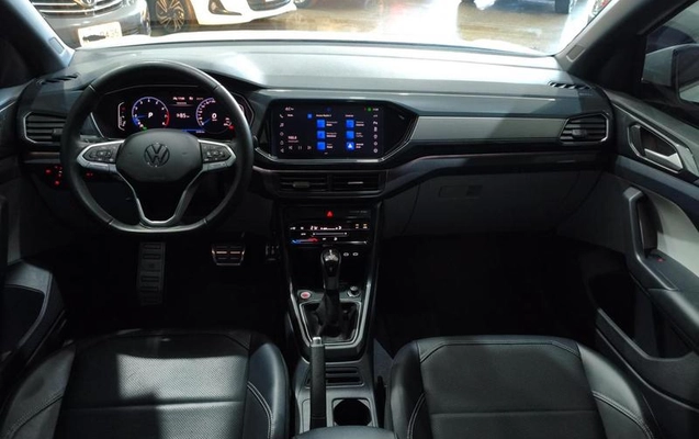 imagem-https://www.socarrao.com.br/sc-vehicle-images-prod/2687146/1784223629333-8284557_11_B_4d2bd66959.jpeg