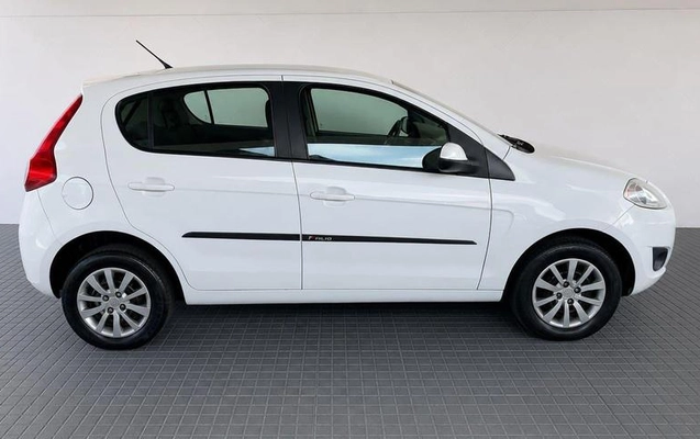 imagem-https://www.socarrao.com.br/sc-vehicle-images-prod/2687495/1789155183155-8282805_7_B_fb5dd2b025.jpeg
