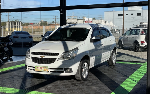 imagem-https://www.socarrao.com.br/sc-vehicle-images-prod/2687516/1784306871347-003_c2e4f558146691d6dd49e8a205216a3b.jpeg