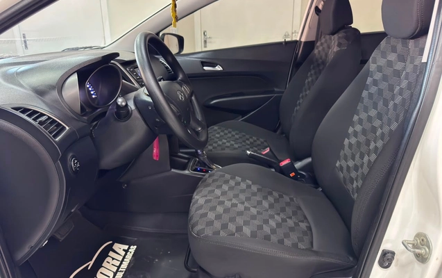 imagem-https://www.socarrao.com.br/sc-vehicle-images-prod/2687527/1789065753269-5cbe0e52fd7f4d69af8ab71560dcf5f6_1783688308866.jpg