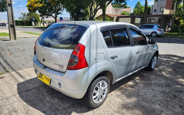 imagem-https://www.socarrao.com.br/sc-vehicle-images-prod/2687548/1784206243861-MjAyNTEyMDVfMTAwMjQyLmpwZw.jpg