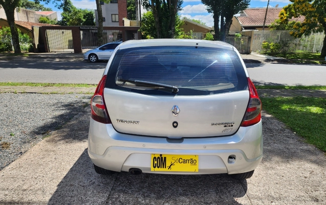 imagem-https://www.socarrao.com.br/sc-vehicle-images-prod/2687548/1784206244469-MjAyNTEyMDVfMTAwMjUwLmpwZw.jpg