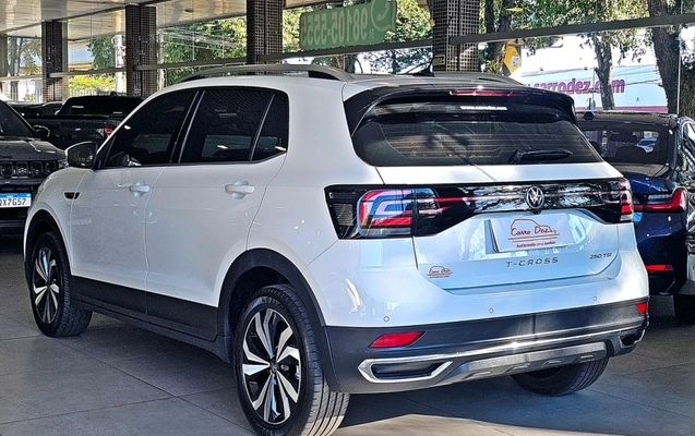 imagem-https://www.socarrao.com.br/sc-vehicle-images-prod/2687559/1788988700384-6eUv7ejwqIB93YH6e5pnZOZO1bN1HVVm.jpg