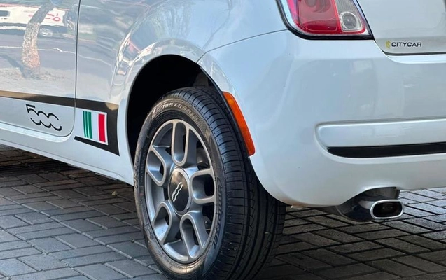 imagem-https://www.socarrao.com.br/sc-vehicle-images-prod/2687568/1789245752526-8281822_15_B_86c8a66032.jpeg