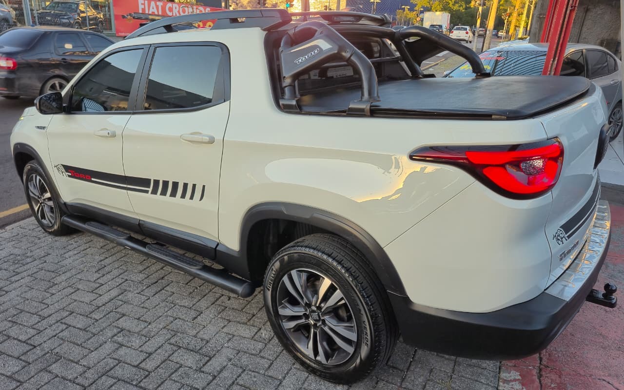 imagem-https://www.socarrao.com.br/sc-vehicle-images-prod/2687633/1784206534234-Ni5qcGc.jpg