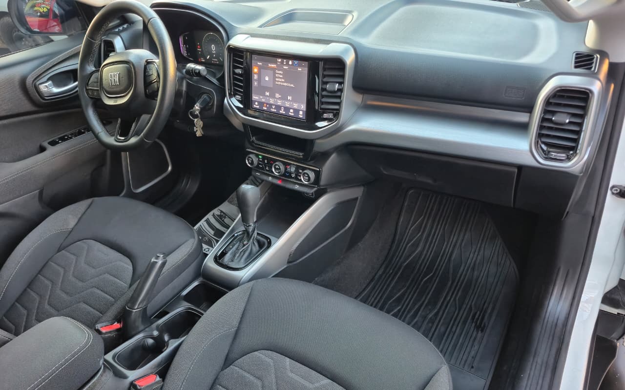 imagem-https://www.socarrao.com.br/sc-vehicle-images-prod/2687633/1784206534648-OS5qcGc.jpg