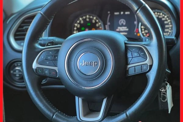 imagem-https://www.socarrao.com.br/sc-vehicle-images-prod/2688181/1784208004383-8210397_9_B_1cbbab4f5b.jpg