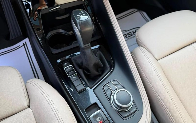 imagem-https://www.socarrao.com.br/sc-vehicle-images-prod/2688231/1789071915439-8283538_7_B_854748e24b.jpeg