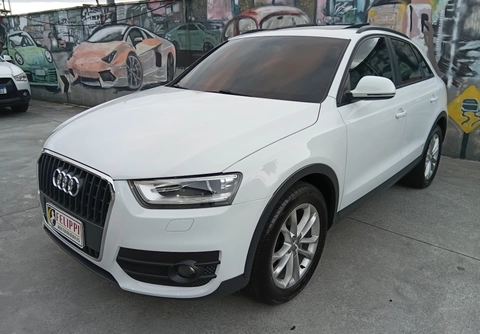 Audi Q3 2013 Branco — foto 1 de 3
