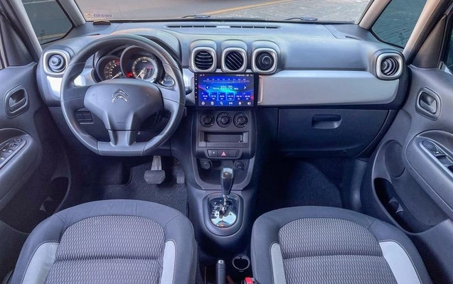 imagem-https://www.socarrao.com.br/sc-vehicle-images-prod/2688520/1789470250175-8283849_3_B_678039f183.jpeg